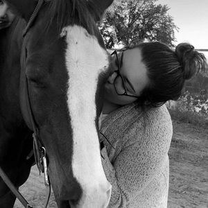 Meet your Posher, Isabelle